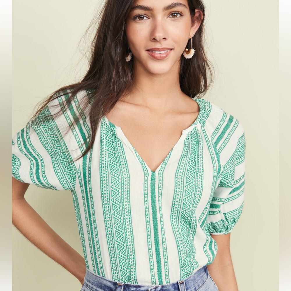 Velvet Halsey Green Short Sleeve Blouse Size XS